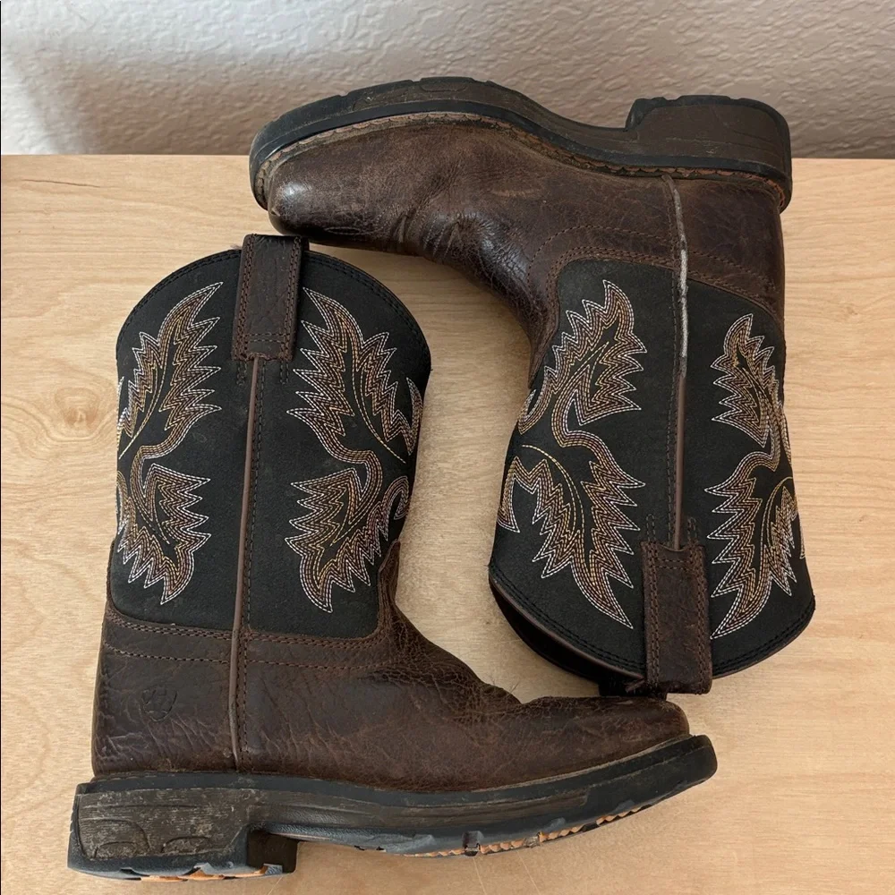 Ariat Youth Brown Workhog Bruin Western Boots Cowboy Square Toe Leather